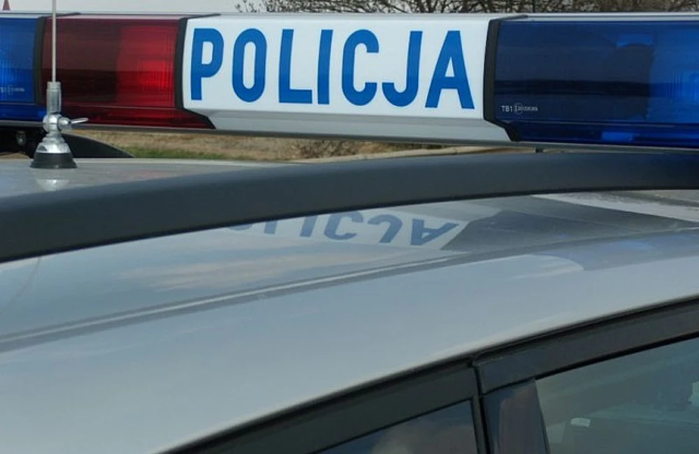 Grupa pseudokibiców zaatakowała pasażerów tramwaju