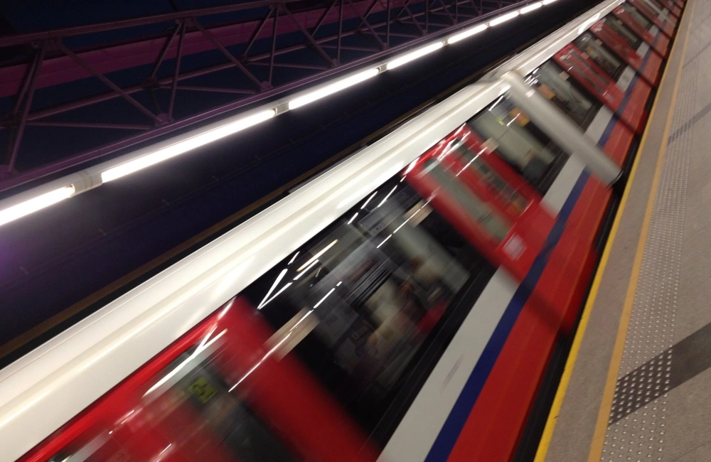 Testują II linię metra. Jazda odbywa się bez usterek