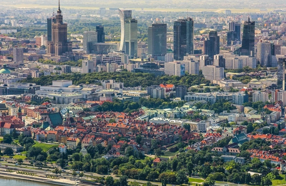 Coraz więcej warszawiaków. Wzrasta ilość urodzeń i mieszkańców