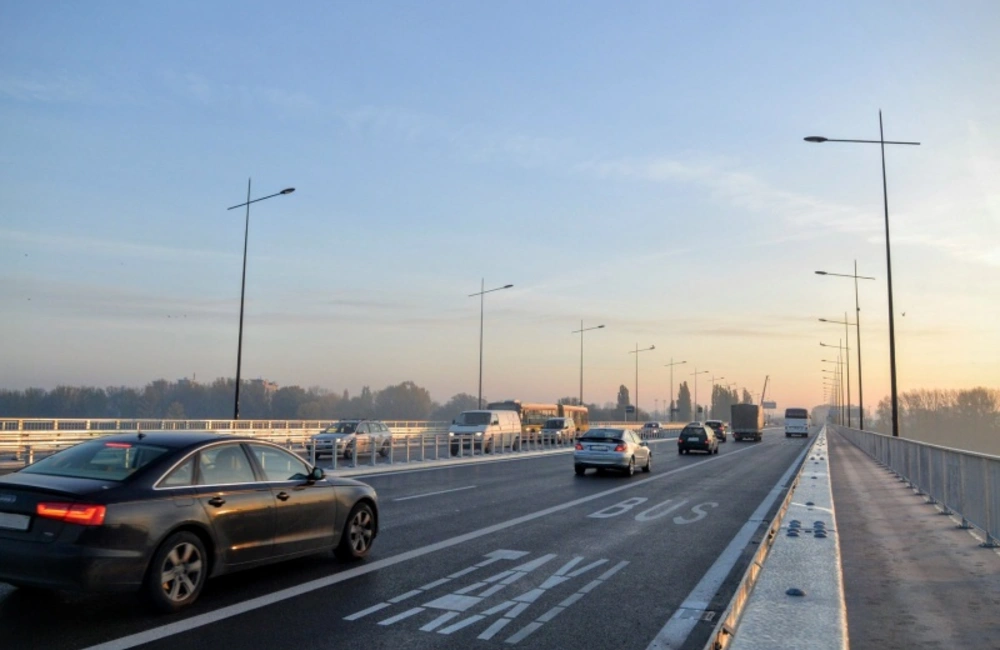 Warszawa walczy o motocykle na buspasach