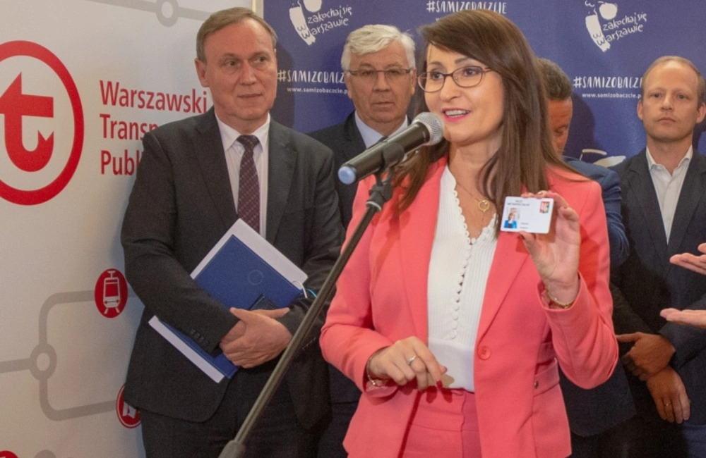 Tańsze bilety komunikacji dla osób płacących podatki w gminach podwarszawskich