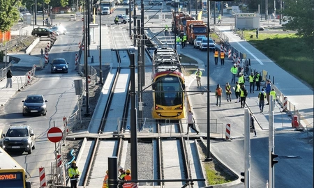 Pierwszy tramwaj na torze Stegny fot. ZTM w Warszawie fot. ZTM w Warszawie