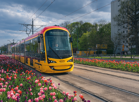 Remont torowiska na Towarowej. Tramwaje pojadą objazdami do końca maja fot. Adobe Stock 