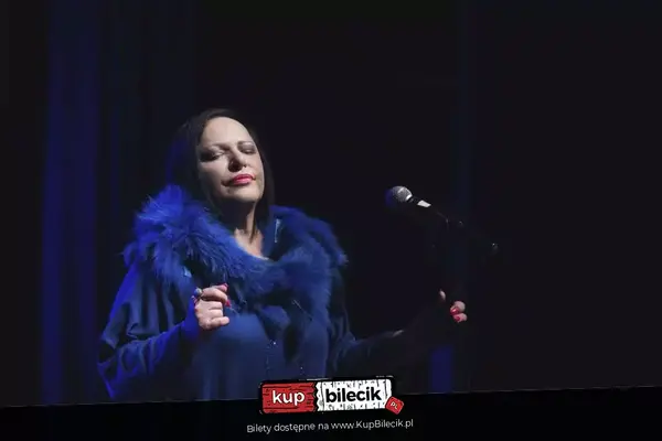 Grażyna Łobaszewska &amp; Ajagore