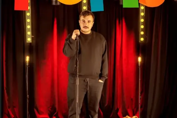 SynMojegoTaty Stand-up