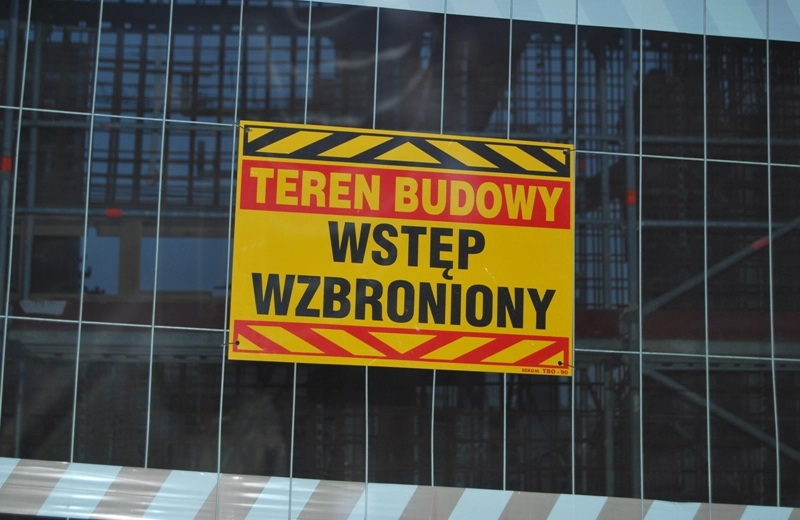 Wjechał w budowę II linii metra