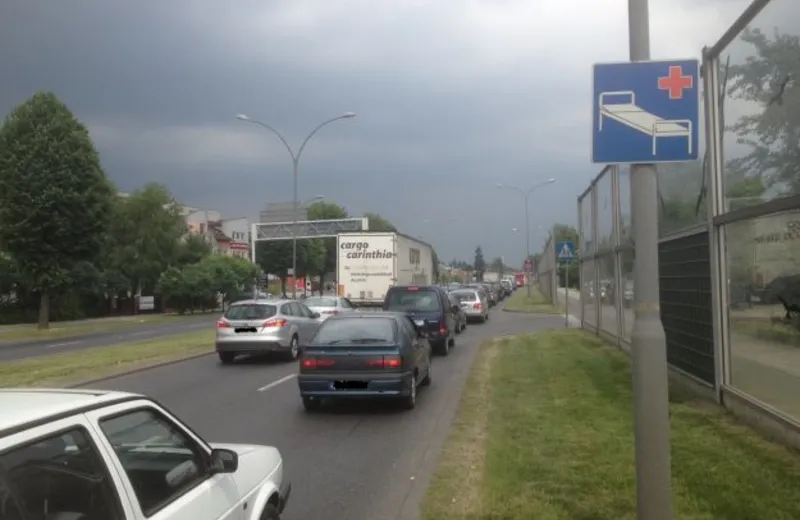 Od rana korek na Trasie Siekierkowskiej