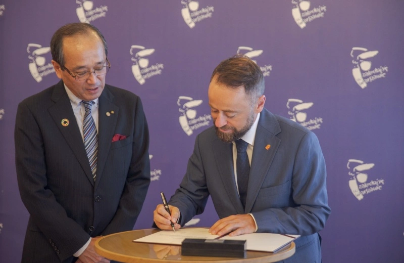 Podpisano list intencyjny w sprawie przystąpienia stolicy do organizacji Mayors for Peace 