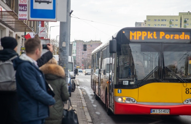 Mobilny Punkt Poradnictwa wrócił na ulice Warszawy