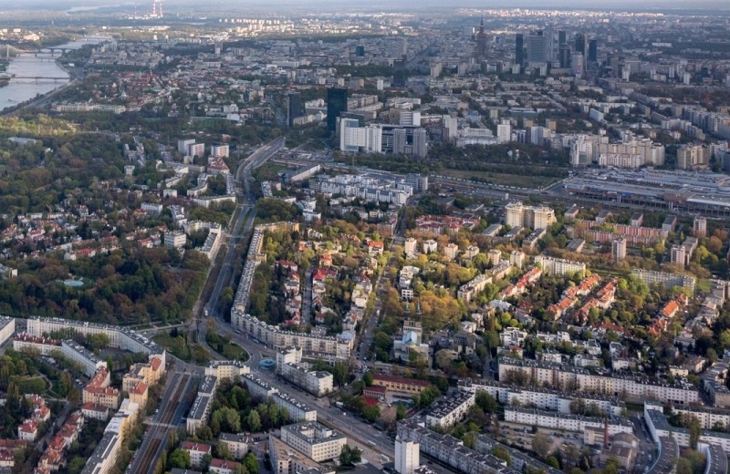 Przekształcono 62 proc. warszawskich gruntów