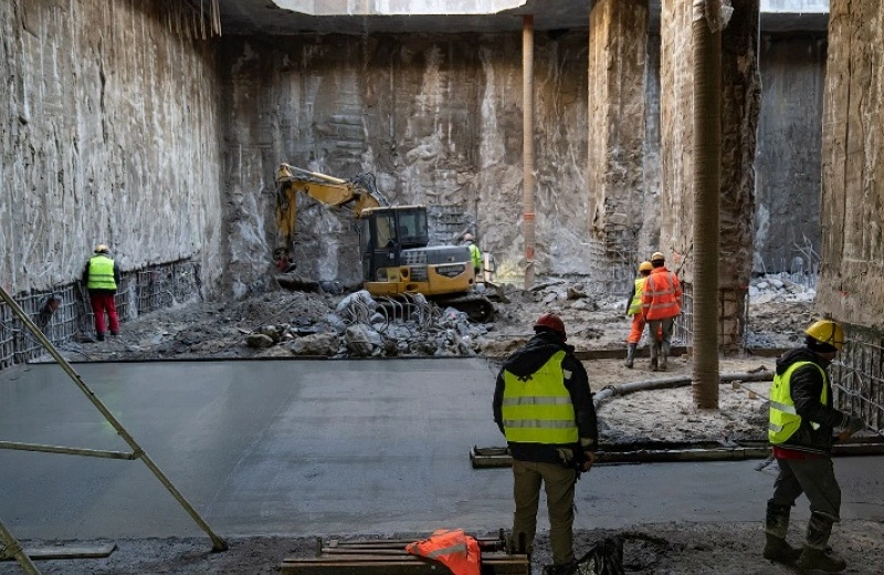 Na metrze w Bródnie wylano już beton